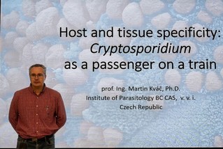 捷克科学院Martin Kváč教授来公司作学术报告
