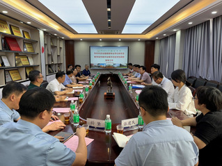 全国兽医专业学位研究生教指委专家组来公司开展调研