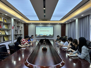 BETVLCTOR伟德官方网站开展研究生团学骨干专题学习会